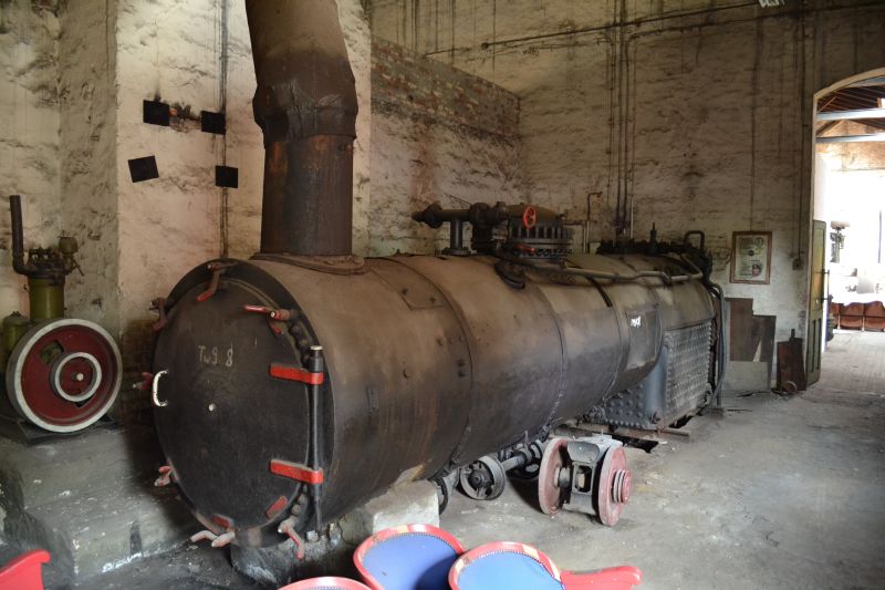 Plik:Tw9 kociol stare.jpg